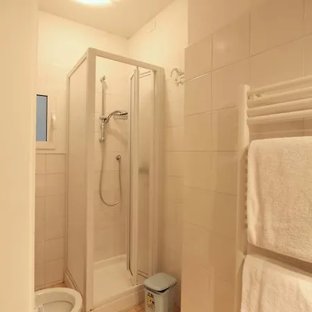 Casa de hóspedes Affittacamere Graziano *